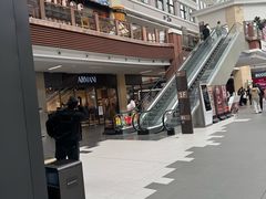 -王府井奥莱棋盘山小镇