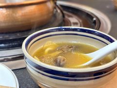 -阿山卓·野生菌火锅·纳西火塘烤肉