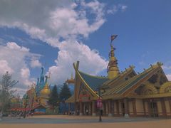 -七彩云南欢乐世界