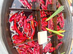 -正贰捌经重庆老火锅(建设路店)