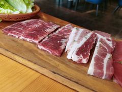 松板猪肉-金顺韩式烤肉·网红烤肉店(广利路店)