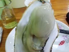 特色炊蚝-大富蚝乌东哥饭店·石锅鱼杂·柠檬鸭(革新路店)