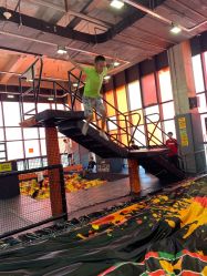 -嗨翻Hi-Fun竞技主题乐园·蹦床团建生日聚会(五棵松华熙店)