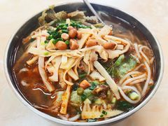 -卓雅桂林米粉