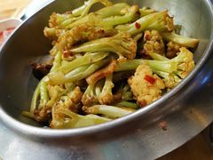 香锅花菜-蜜桃餐厅·伴山(绿宝广场店)