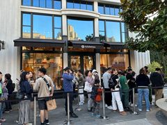 -lululemon(比斯特购物村店)