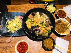 -万记麻辣烫国展总店