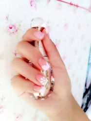 -闺蜜时间美甲美睫皮肤管理中心