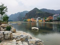 -百里峡七彩艺术小镇