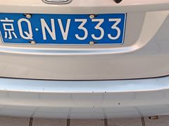 -居然之家金源店-停车场