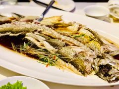 大白鱼-赵记老铺(市府恒隆广场店)