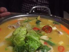 金汤酸辣田鸡-路边摊小炉子烧烤