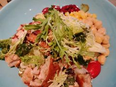 牛油果烤鸡沙律-周沫西餐(漫广场店)