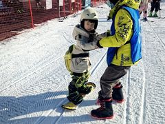 -华彬猛犸滑雪场