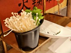 -牛三斤潮汕鲜牛肉火锅(昌发展万科店)