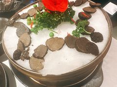 -芸山季·云南野生菌火锅(人民广场来福士店)