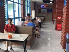 -淀山湖服务区餐厅