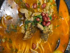 -苗乡米线(建军路店)