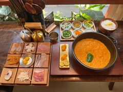 -银米·云南传统过桥米线(双廊黑金冠店)