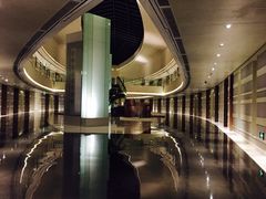 滴水湖皇冠假日酒店-上海滴水湖皇冠假日酒店