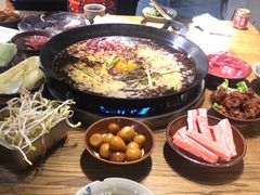 -周幺妹重庆老火锅(银泰城总店)