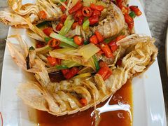 -四川小胡子海鲜(丁村万人海鲜广场店)