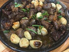 -老东镇啤酒屋海鲜加工·蒸汽海鲜·海鲜烧烤(台东店)