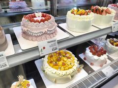 -花花卷卷·鲜食蛋糕(静安久光百货店)