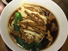红烧肉阳春面-南小馆(迪士尼小镇店)