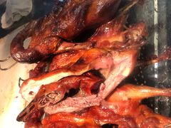 -上海枇杷烤鸭(燕丰商场店)