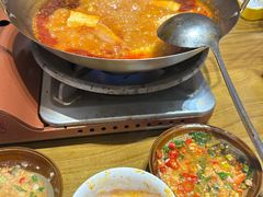-黔哆哆地摊酸汤火锅(清湖店)