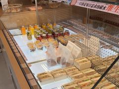 -崎本的店·专业酵种吐司(无锡万象汇店)