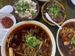 -小杨翘脚牛肉