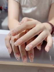 -瞧·享轻奢美甲美睫