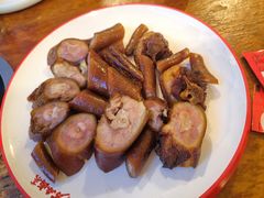 -老鼎万春卤菜(五代传承创始老店)