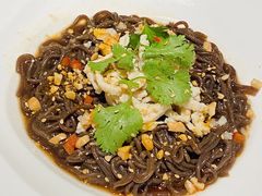 鸡丝厥根粉-港丽餐厅
