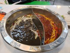 -憨铁匠老火锅(龙岗万科里店)