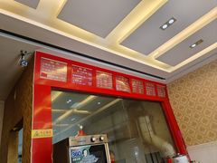 -邱芳粉店(迎宾大道旗舰店)