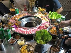 -哈哈碳都·牛肋条无限自助烤肉(台江万达店)