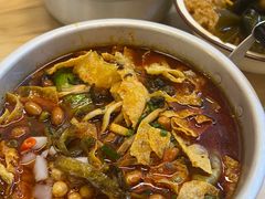 -丽丽三鲜螺蛳粉(田林路店)