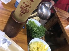 -东镇老火锅(长春路首店)