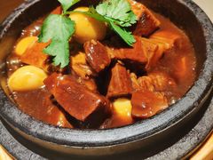 二哥红烧肉-金豆角砂锅焖面(安贞店)