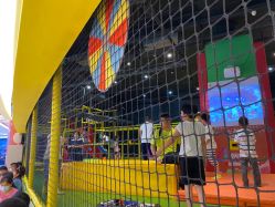 -蹦蹦跳跳(新奥购物中心店)