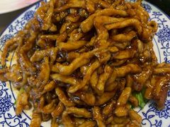 京酱肉丝-娄三少·老北京春饼烤鸭家常菜(方庄店)