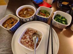 -悦芽母婴护理月子中心(凤起潮鸣府店)