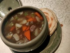 肉丸胡辣汤配白吉馍-汉唐宴长安食府