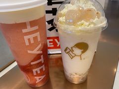 -喜茶(北京华贸购物中心店)