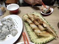 -赵奶奶水饺锅贴小酒馆(丁字沽店)