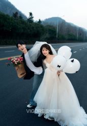 -雪中彩影婚纱摄影·品控旗舰店