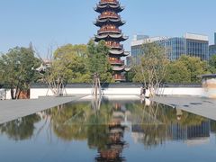 -龙华寺